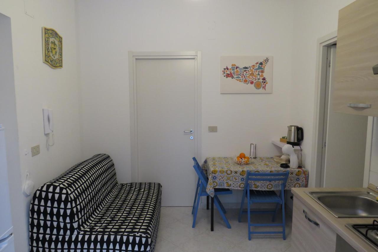 Sofi Apartment Palermo Esterno foto